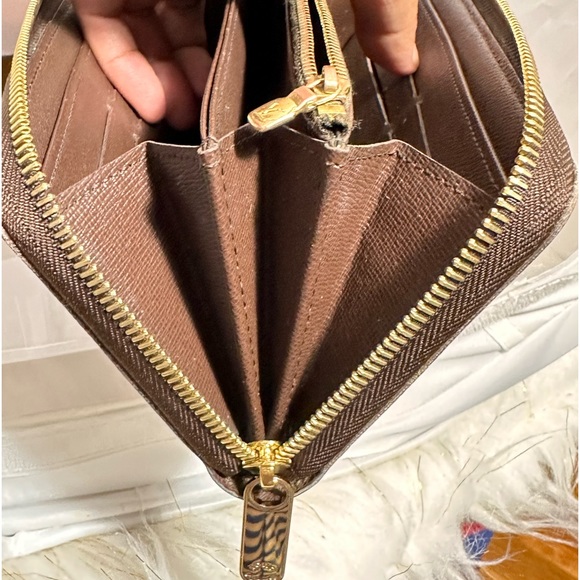 Louis Vuitton Zippy zip long Damier Ebene Brown Interior Wallet Box and duster - Picture 14 of 16